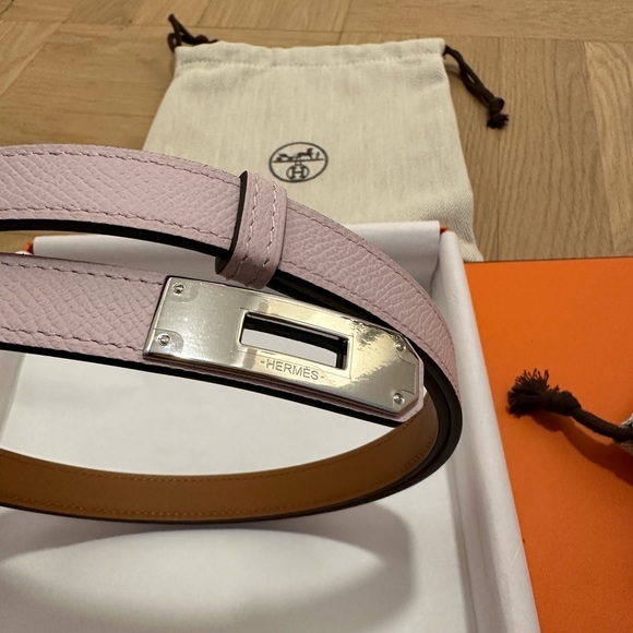 Hermes Kelly 18 Belt Mauve Pale Brand new authentic - Picture 7 of 10